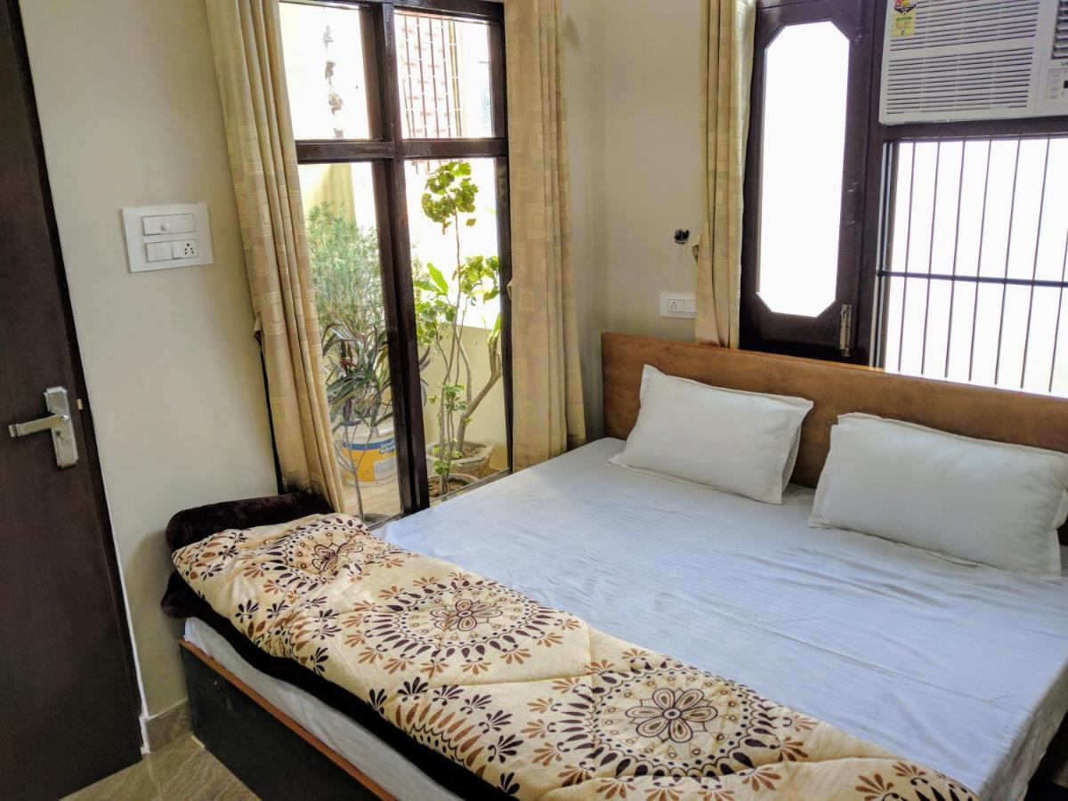 Mye Homestay 1 Near Golden Temple 암리차르 외부 사진